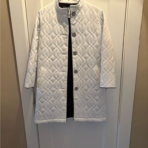 Eleanor Duffy White Puffer Jacket with Geometric Quilting and Stand-Up Collar